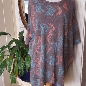 Lularoe Irma top